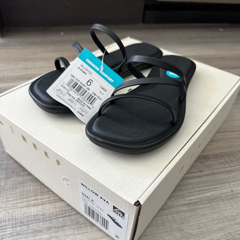 Reef Black Sandals Willow Ava